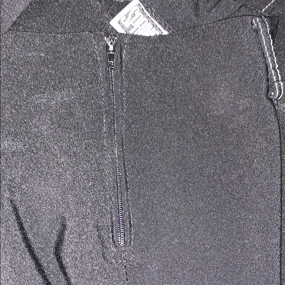 Spring Street Black Skirt. Size 5. Side Zi… - Picture 4 of 4